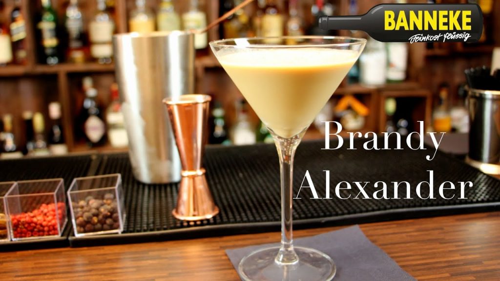 Brandy Alexander – Brandy Cocktail selber mixen – Schüttelschule by Banneke