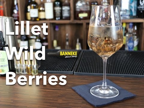 Lillet Wild Berries - Aperitif Drink selber mixen - Schüttelschule by Banneke
