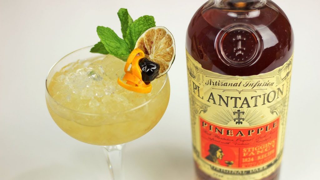 PINEAPPLE RUM DAIQUIRI – Plantation Rum + Maraschino!