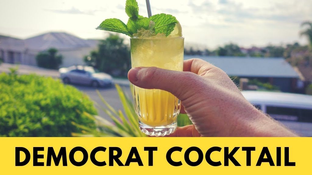 GIVEAWAY!! + the Democrat Cocktail Recipe – Bourbon, Peach & Honey!