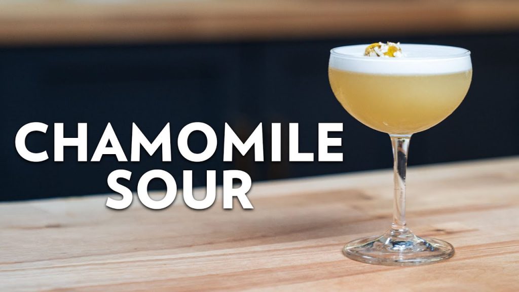How To Make A Chamomile Sour, The Perfect Summer Cocktail