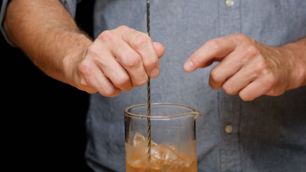 BEST way to stir your drink!