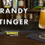 Brandy Stinger - Cognac Cocktail selber mixen - Schüttelschule by Banneke