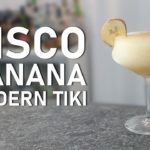 Disco Banana Cocktail - Jeanie Grants Modern Tiki Drink aus dem Mixer