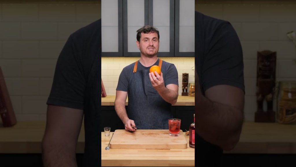 Bartender Secret 🍊 Tip for perfect Orange Slices